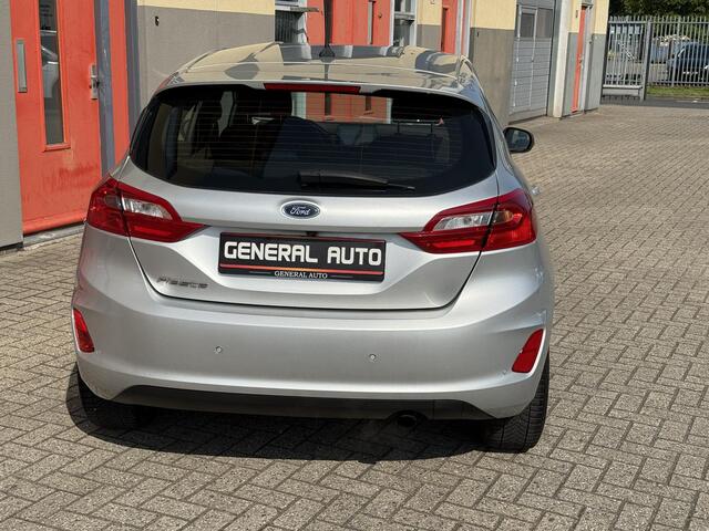 Ford FIESTA 1.0 EcoBoost Titanium,NAVI, Nieuwe Distributieriem