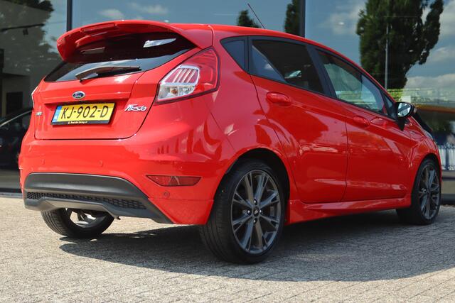 Ford FIESTA 1.0 ECOBOOST ST-LINE | CRUISE | CLIMATE | VOORRUITVERW. | PDC | NAVI | BLUETOOTH