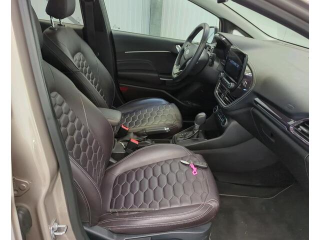 Ford FIESTA 1.0 101PK Automaat Vignale 5drs / Panoramadak / Leder / Airco-ecc./ Pdc.+Camera / Stoel-Stuurverwarming / Navigatie /