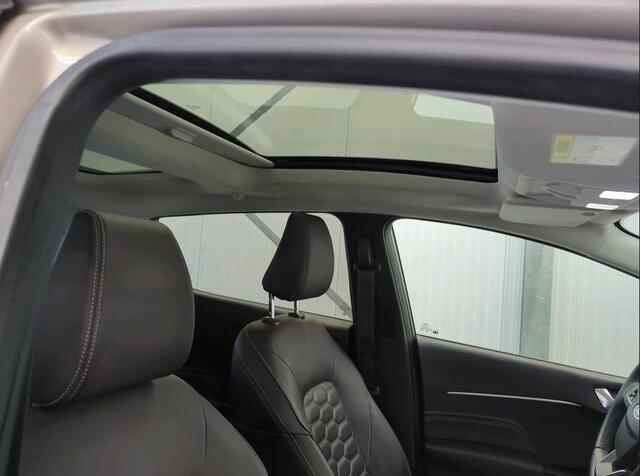 Ford FIESTA 1.0 101PK Automaat Vignale 5drs / Panoramadak / Leder / Airco-ecc./ Pdc.+Camera / Stoel-Stuurverwarming / Navigatie /