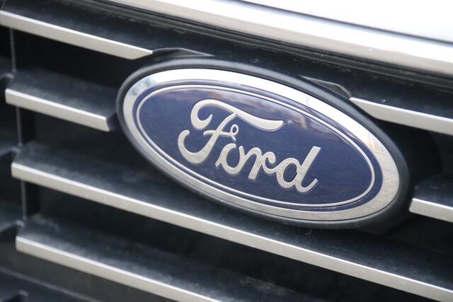 Ford FIESTA 1.0 EcoBoost Hybrid Titanium