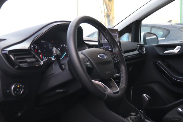 Ford FIESTA 1.0 EcoBoost Hybrid Titanium