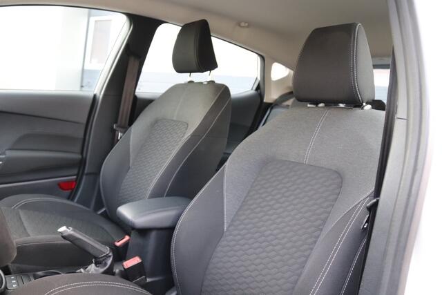Ford FIESTA 1.0 EcoBoost Hybrid Titanium