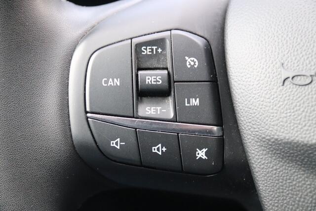 Ford FIESTA 1.0 EcoBoost Hybrid Titanium