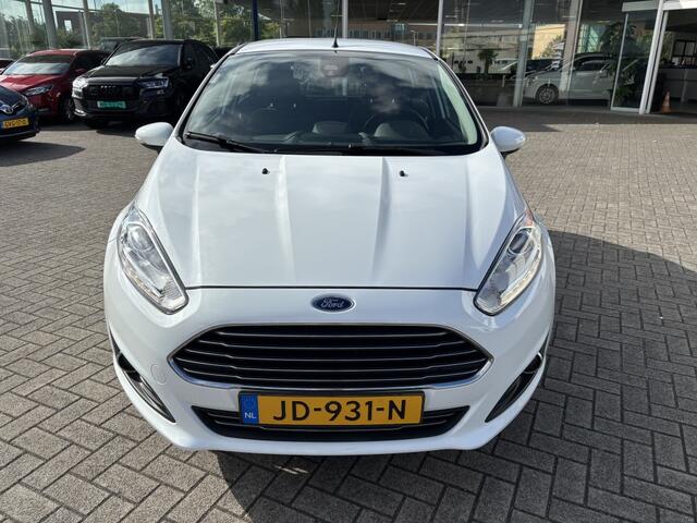 Ford FIESTA 1.0 EcoB. Titanium Navi Pdc Bluetooth Cruise