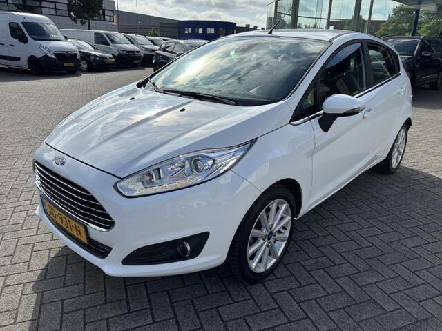Ford FIESTA 1.0 EcoB. Titanium Navi Pdc Bluetooth Cruise