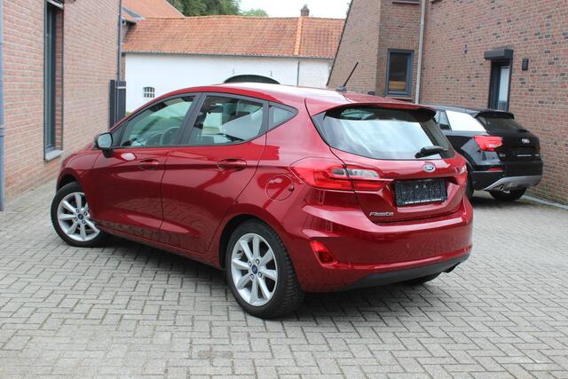 Ford FIESTA 1.0 EcoBoost Titanium 100PK Navi/Carplay, Winter Pack, LM Velgen, Cruise, Lane Keeping
