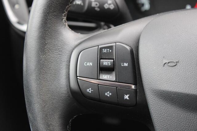 Ford FIESTA 1.0 EcoBoost Titanium 100PK Navi/Carplay, Winter Pack, LM Velgen, Cruise, Lane Keeping