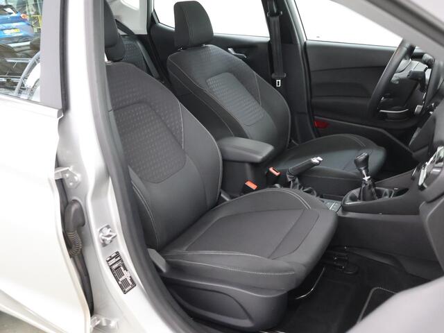 Ford FIESTA 1.0 EcoBoost Titanium | Trekhaak | Navigatie | Parkeercamera | Climate Control |