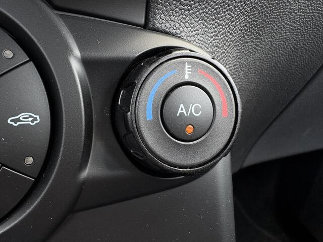 Ford FIESTA 1.0 EcoBoost ST Line / Airco / Eerste Eigenaar / Cruise control / Navigatie / All season banden /