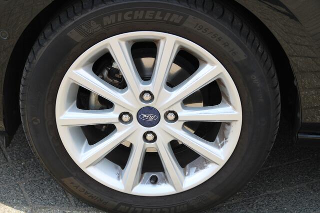 Ford FIESTA 1.0 EcoBoost 100 PK Titanium TREKHAAK | B&O PREMIUM AUDIO | WINTERPAKKET |