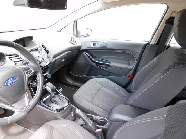 Ford FIESTA 1.0 EcoBoost Titanium 1e EIGENAAR! TOPSTAAT! FULLMAP NAVI! ACHTERUITRIJCAM! CLIMA! PDC! TREKHAAK! LM VELGEN!
