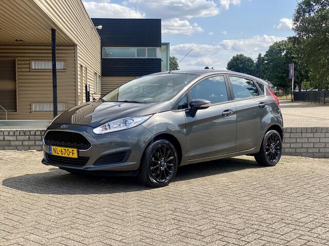 Ford FIESTA 1.0 Style Essential |5drs,LMV,Navi,Airco|