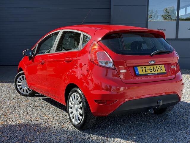 Ford FIESTA 1.0 EcoBoost Titanium 1e Eigenaar,Trekhaak,Airco,Weinig km,Distributie recent vervangen,5 Deurs,Apk tot 02-2026