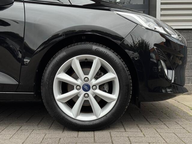 Ford FIESTA 1.0 EcoBoost Titanium Pano CarPlay Cruise
