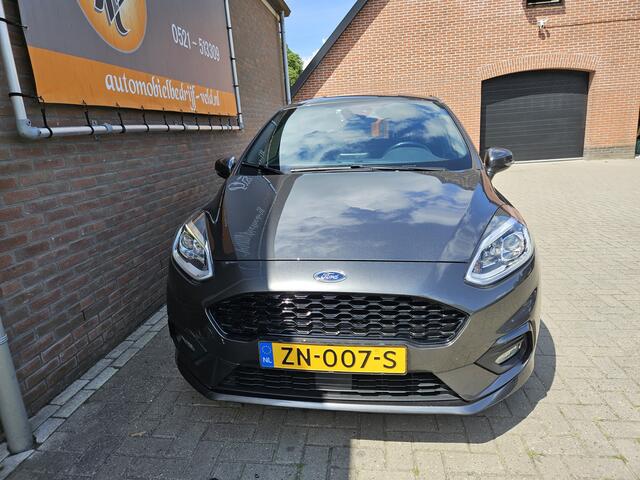 Ford FIESTA 1.0 EcoBoost ST-Line (olie lampje brand)