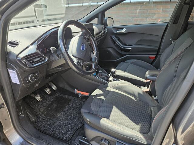 Ford FIESTA 1.0 EcoBoost ST-Line (olie lampje brand)