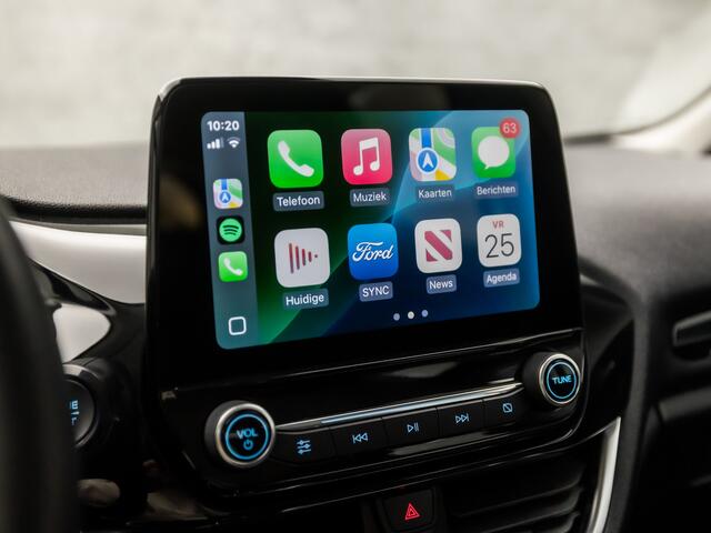 Ford FIESTA 1.0 EcoBoost Titanium Sport (APPLE CARPLAY, GROOT NAVI, STUUR/STOELVERWARMING, CAMERA, SPORTSTOELEN, LANE ASSIST, CRUISE, DAB+, NIEUWSTAAT)