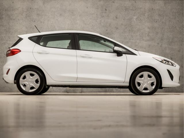 Ford FIESTA 1.1 Premium (APPLE CARPLAY, GROOT NAVI, LANE ASSIST, SPORTSTOELEN, PARKEERSENSOREN, CRUISE, NIEUWE APK, NIEUWSTAAT)
