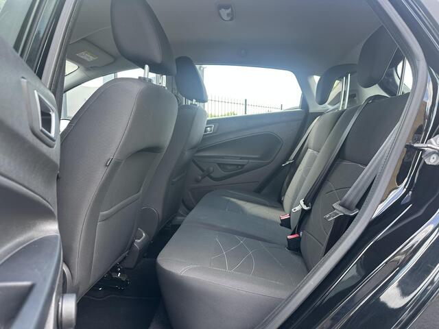 Ford FIESTA 1.0 Style 1e Eigenaar,Navi,Airco,Cruise,Weinig KM,Netjes Onderhouden,Bluetooth,N.A.P,APK tot 05-2026