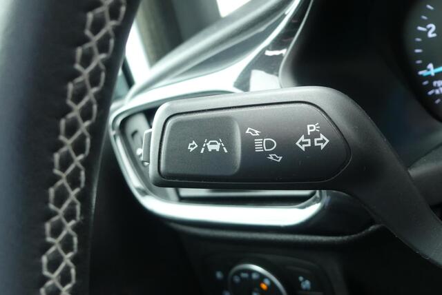 Ford FIESTA 1.0 EcoBoost Active PANO, B&O, ADAPTIEVE CRUISE, WINTER PACK, CAMERA, CLIMA, NAVI, 96.071KM