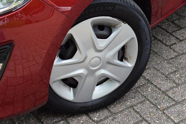 Ford FIESTA 1.0 EcoBoost Connected 100PK met PDC/AC/BT Tel/Led