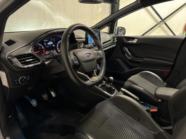 Ford FIESTA 1.5 EcoBoost ST-3 | performance | panorama | navi |