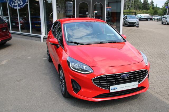 Ford FIESTA 1.0 EcoBoost Hybrid Titanium Vignale Automaat WINTER PACK | TREHAAK AFNEEMBAAR | NAVIGATIE |