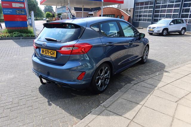Ford FIESTA 1.0 95PK ST-Line 17' VELGEN I CLIMAT CONTROL I CRUISE I TREKHAAK I APPLE CARPLAY
