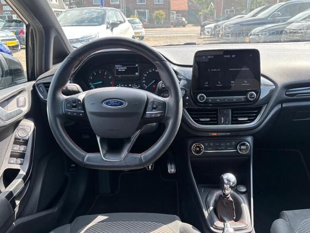 Ford FIESTA 1.0 EcoBoost ST-Line / LED / CarPlay / Clima