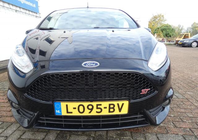 Ford FIESTA 1.6 ST 182PK,Recaro,Navi,Clima,Stoelverw,Camera