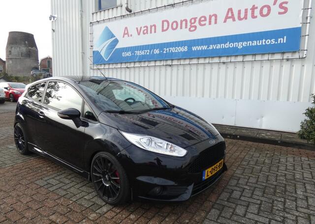 Ford FIESTA 1.6 ST 182PK,Recaro,Navi,Clima,Stoelverw,Camera