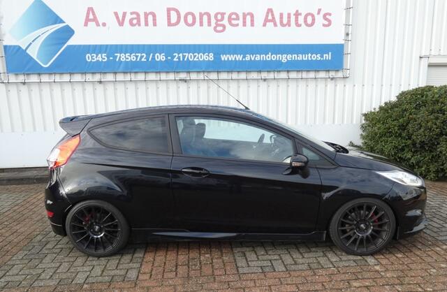 Ford FIESTA 1.6 ST 182PK,Recaro,Navi,Clima,Stoelverw,Camera