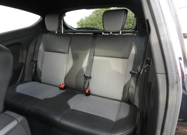 Ford FIESTA 1.6 ST 182PK,Recaro,Navi,Clima,Stoelverw,Camera