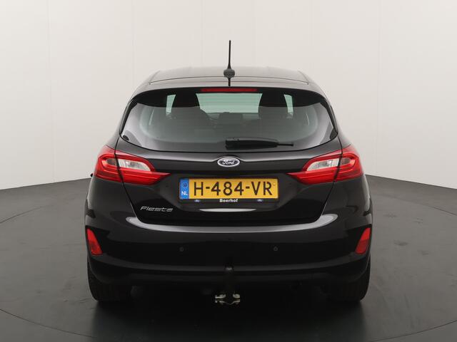 Ford FIESTA EcoBoost 95pk Titanium | Trekhaak | Winterpack | Clima | Cruise | Parkeersens. Achter |