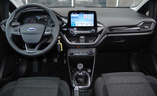 Ford FIESTA 1.0 EcoB. Active|| Apple Carplay!