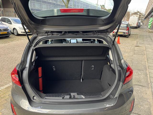 Ford FIESTA 1.1 Trend 55232KM! NAP | Navigatie | Apple Carplay | Cruise Control | Parkeersensoren | Lane Asist | Dealeronderhouden |