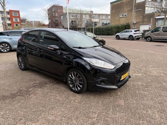 Ford FIESTA 1.0 EcoBoost Black Edition 141 PK,Navi,Pdc,
