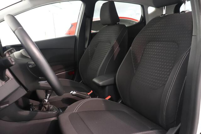 Ford FIESTA 1.0 EcoBoost Titanium | Parkeersensor | Climate control | Cruise control | AppleCarplay AndroidAuto Navigatie | Trekhaak |