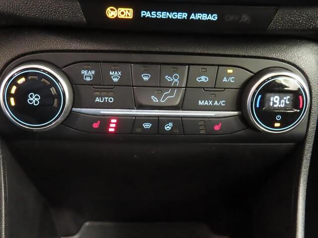 Ford FIESTA 100pk EcoBoost Titanium Navi Camera Winter Parking pack Climat Cruise DAB+ Dealeronderhouden