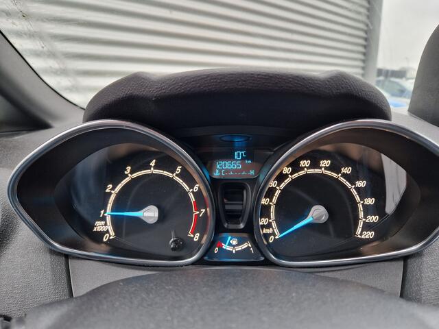 Ford FIESTA 1.0 EcoBoost ST Line | Airco (automatisch) | Cruise control | Verwarmde voorruit
