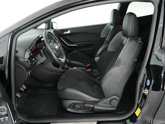Ford FIESTA ST-3 1.5 200pk |dealer onderhouden|Milltek|Maxton|sper diff|launch control|B&O|Apple Carplay|BLIS|