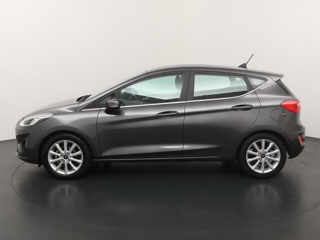 Ford FIESTA EcoBoost 100 pk Titanium | Trekhaak I Automaat I Climate I Parkeersensoren achter | Cruise |