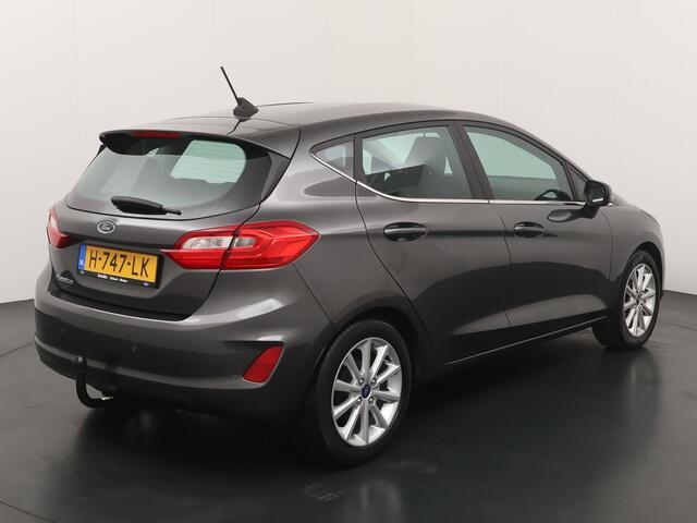 Ford FIESTA EcoBoost 100 pk Titanium | Trekhaak I Automaat I Climate I Parkeersensoren achter | Cruise |