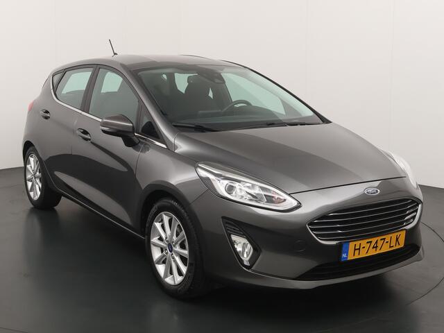 Ford FIESTA EcoBoost 100 pk Titanium | Trekhaak I Automaat I Climate I Parkeersensoren achter | Cruise |