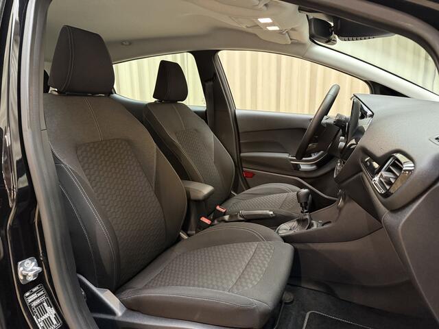 Ford FIESTA 1.0 EcoBoost Hybrid Titanium Eerste Eigenaar / Org.NL! / Carplay / LED / Cruise / ECC Clima / Navigatie / Lane Assist