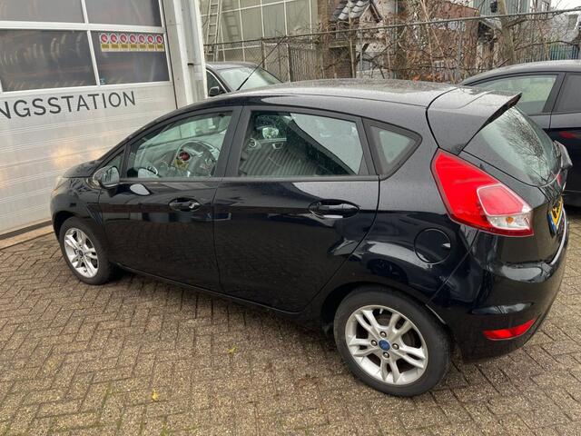 Ford FIESTA 1.25 Style ** 4 Cilinder **