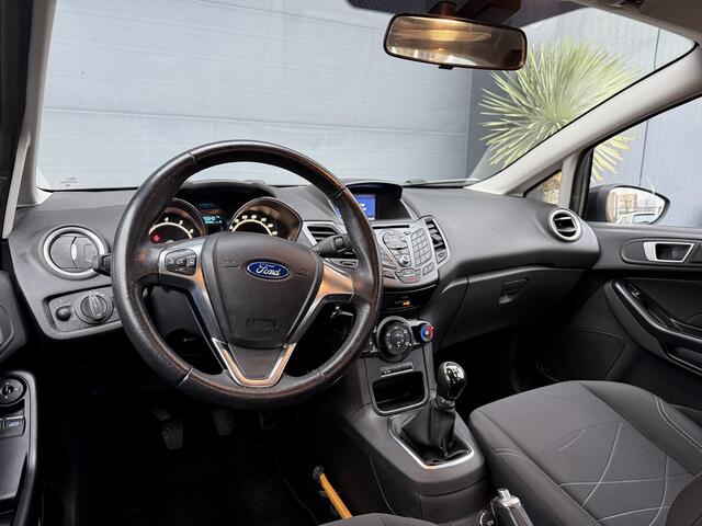 Ford FIESTA 1.0 Style Parksensor Airco 27.000km