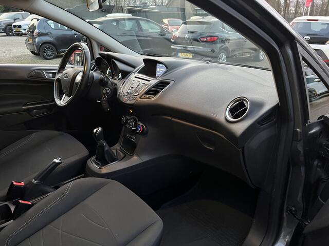 Ford FIESTA 1.0 Style Dealer Onderhouden Incl. Beurt