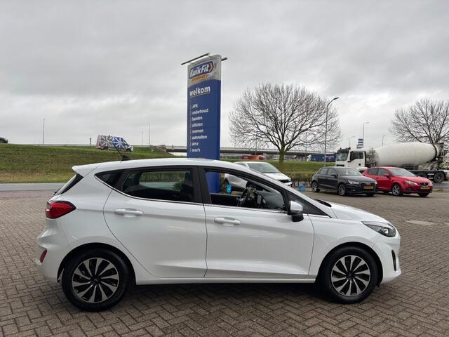 Ford FIESTA 1.0 ECOB.HY. TITANIUM 125 PK NAVI AIRCO PDC